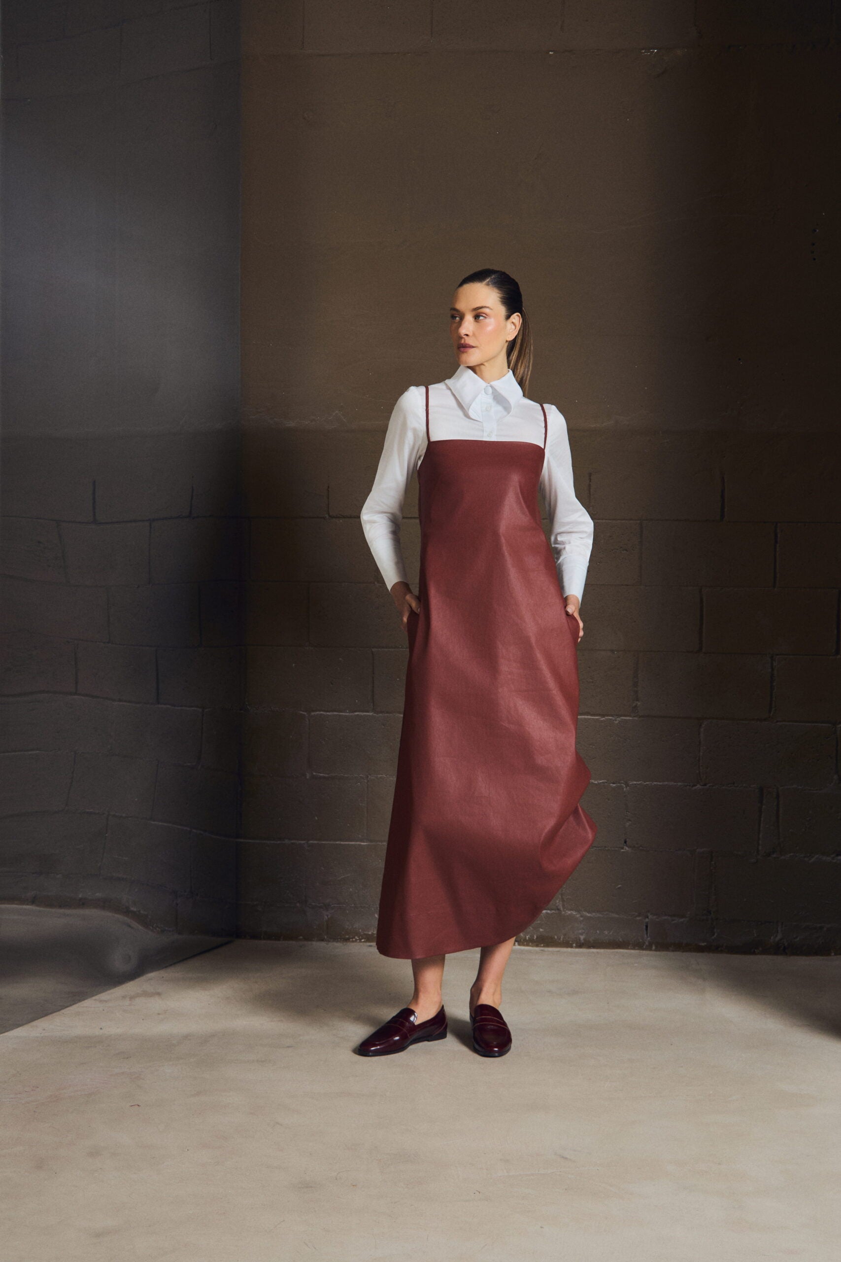 Vestido Chiara II Sarja Resinada