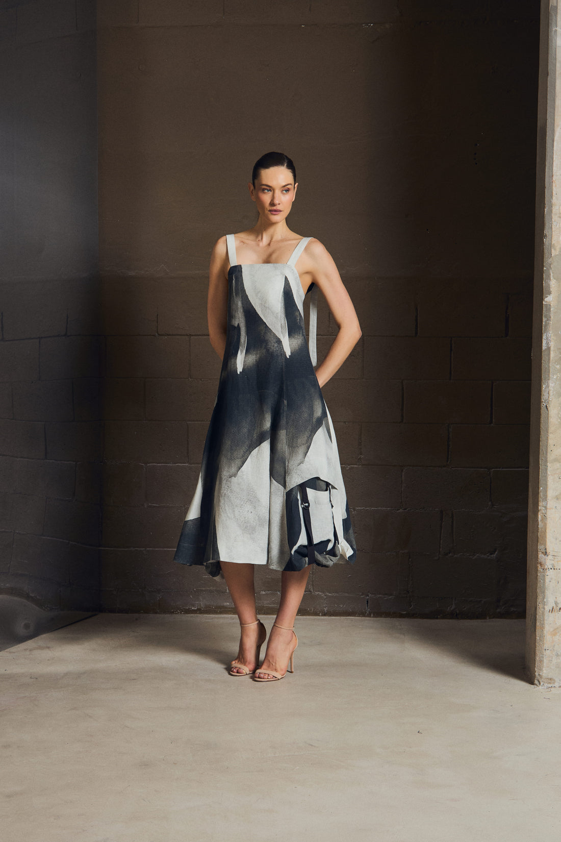 Vestido Daniela Dark Gemstone