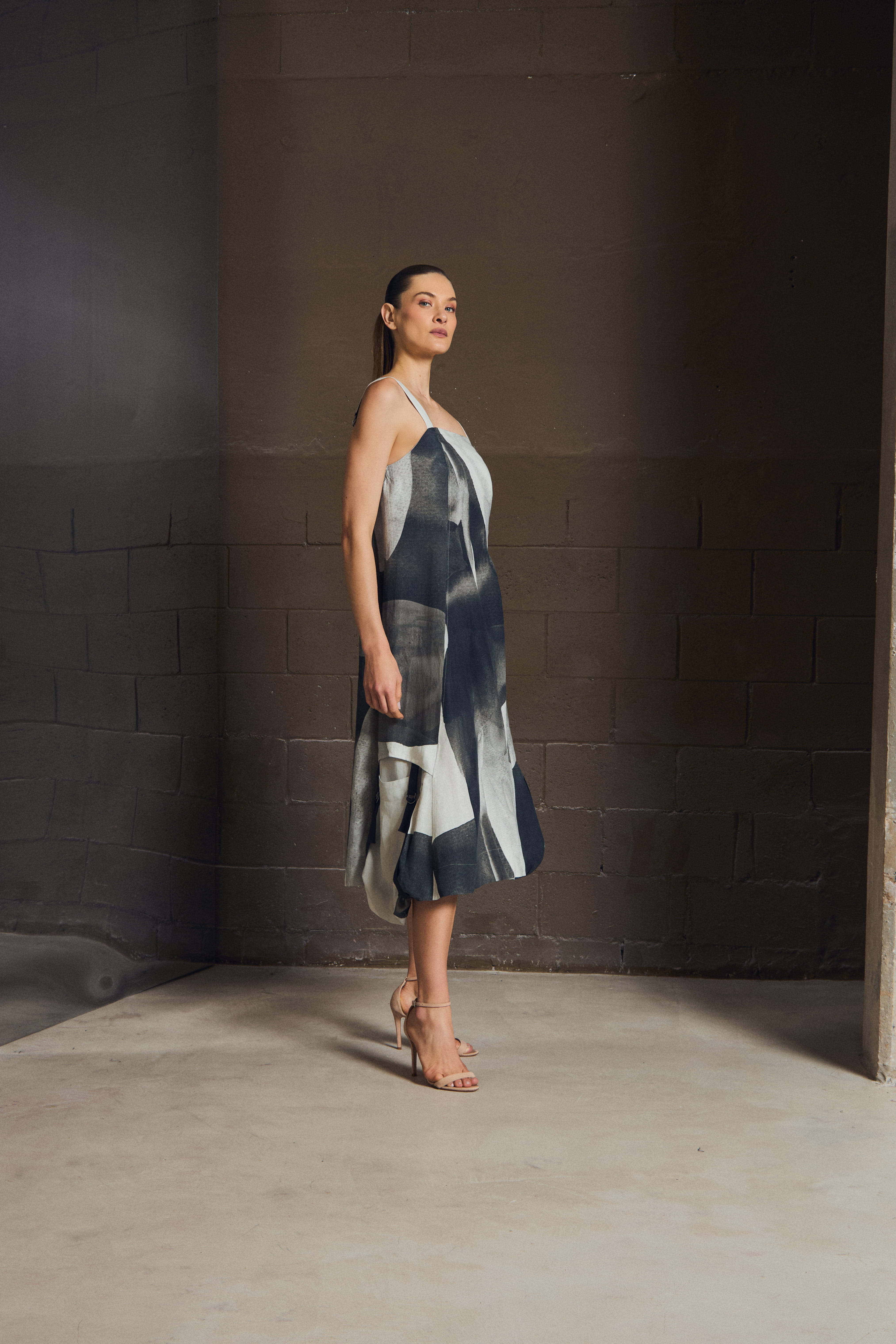 Vestido Daniela Dark Gemstone